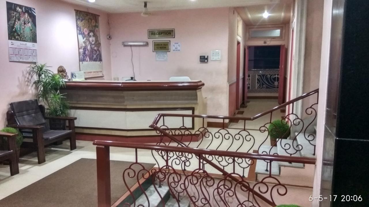 Hotel Varsa Dibrugarh Eksteriør bilde